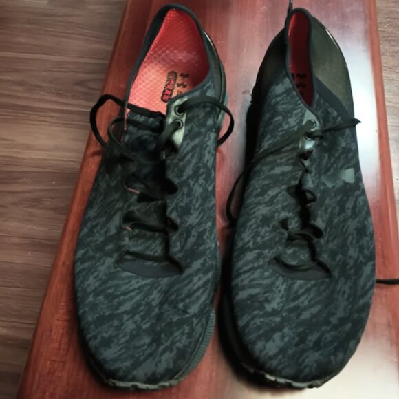 Men's size 14 Under Armour Minimalist shoes - Picture 2 of 4